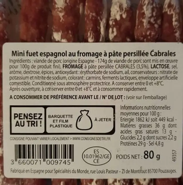 L'apéro d'Achille MINI FUET AU BLEU nutrition facts table