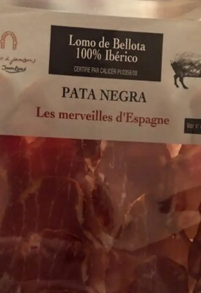 Pata negr nutrition facts table