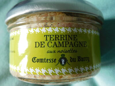 Terrine de campagne aux noisettes