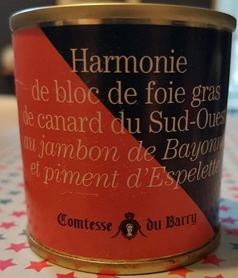 Harmonie de  bloc de foie gras de canard du sud ouest au jambon de bayonne et piment d'espelette.