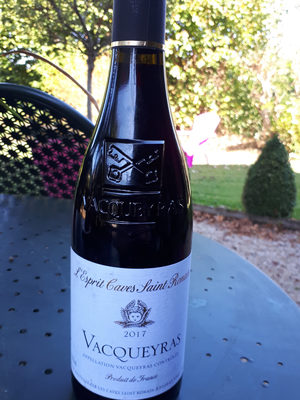 vin rouge vacqueyras