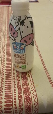 Yaourt à boire .les 2.vaches front packaging