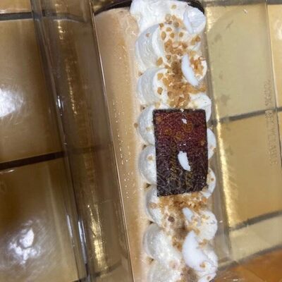 Bûche artisanale rocher noisette café moka front packaging