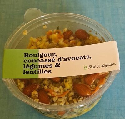 Boulgour concassé d'avocat légumes et lentilles