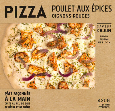 Pizza Poulet aux Épices Oignons rouges