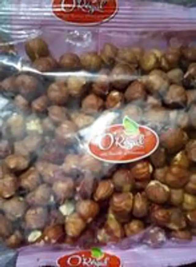 Noisettes décortiquées crues