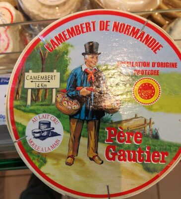 Camembert de Normandie front packaging