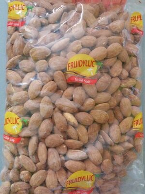 Amandes grillées salées