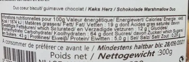 Biscuits et guimauve enrobés de chocolat nutrition facts table