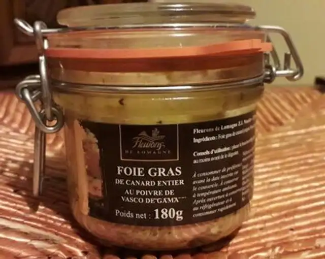 Foie gras de canard entier au poivre de vasco de gama front packaging