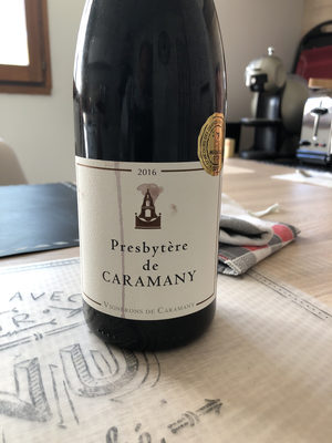 Presbytère de Caramany front packaging