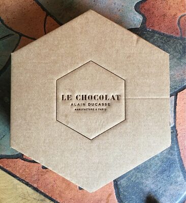 LE CHOCOLAT
