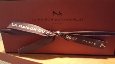 Bonbons de chocolat noir et lait