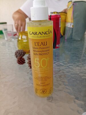 L'eau Solaire Protectrice Métamorphosante Sun Protect 50+