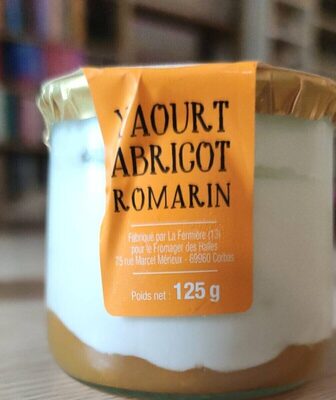 Yaourt infuse au romarin sur lit d'abricot