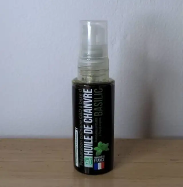 Huile de Chanvre Bio au CBD et Basilic