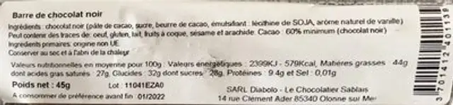 Barre de chocolat noir nutrition facts table