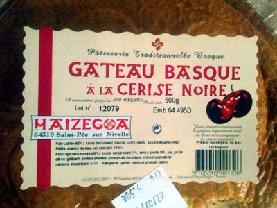 Gâteau Basque à la cerise noire front packaging