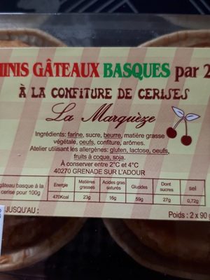 Mini gâteau basque à la cerise