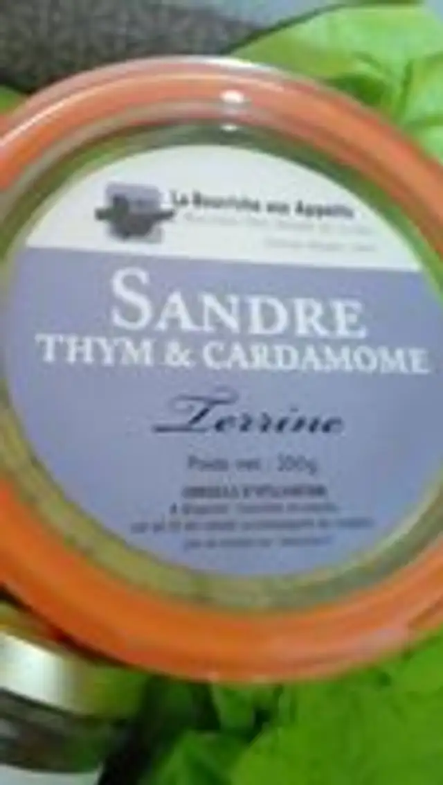 Sandre brun cardamome
