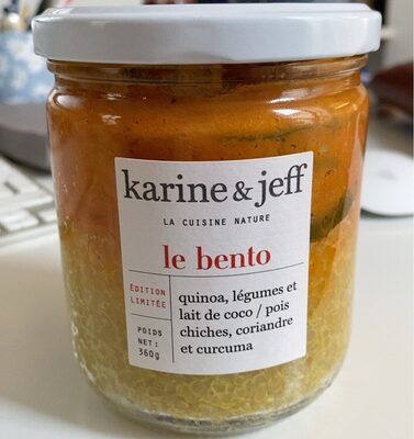 Le bento quinoa, légumes et lait de coco, pois chiches, coriandre et curcuma