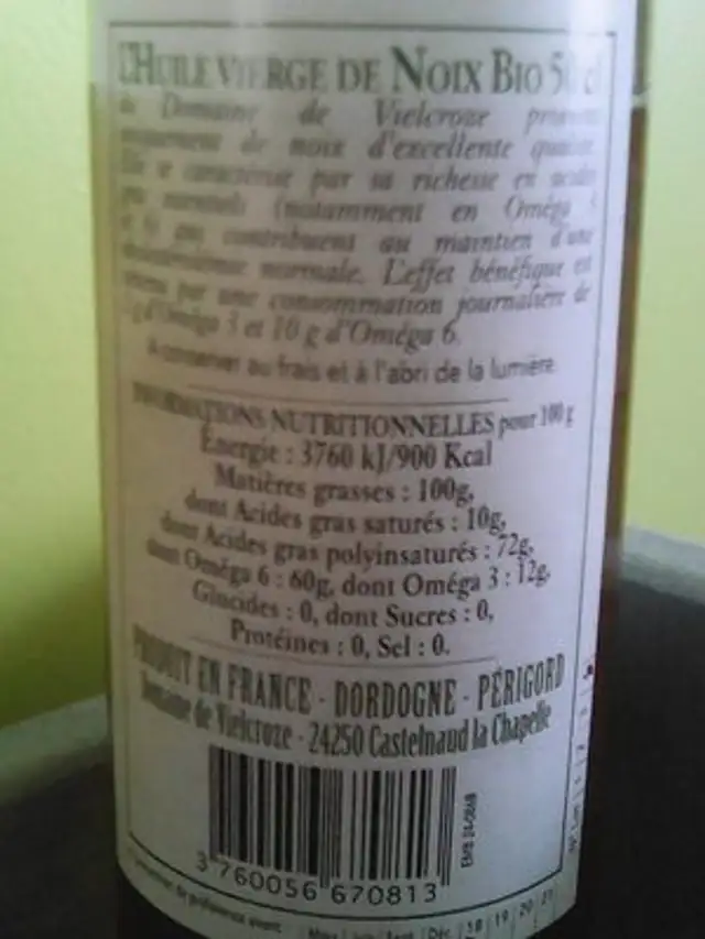 Huile vierge de noix bio ingredients label