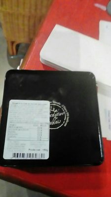 Nougatine enrobée de chocolat blanc coloré