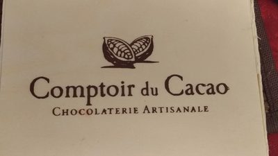 Coffret Praliné Feuilleté Lait Caramel beurre salé front packaging