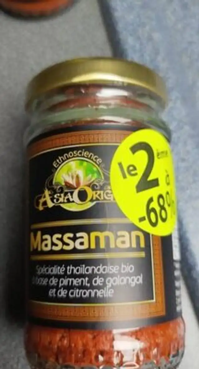 Massaman front packaging
