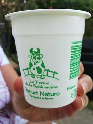 Yaourt nature front packaging
