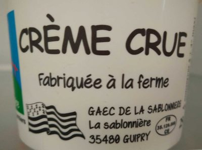 Crème crue fabriquée à la ferme 40% M.G.