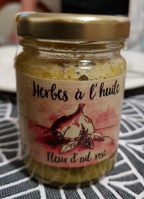 Herbes à l'huile, fleur d'ail rose