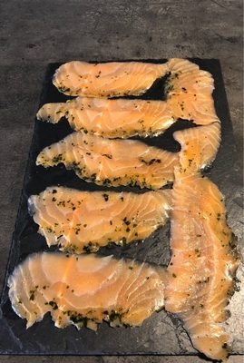 Saumon marine au basilic