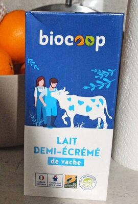 Lait 1/2 écrémé UHT brique