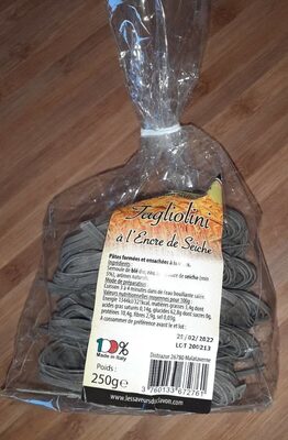 Tagliolini à l'encre de seiche