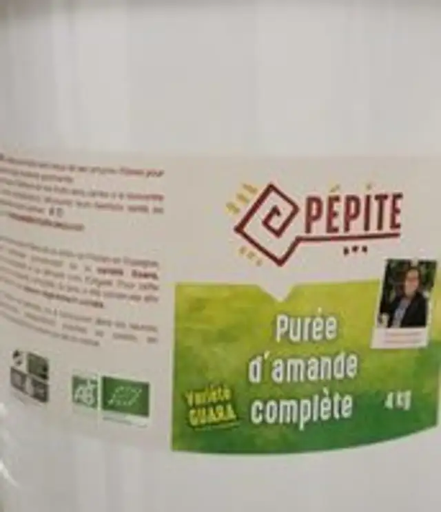 Purée d'amande complète