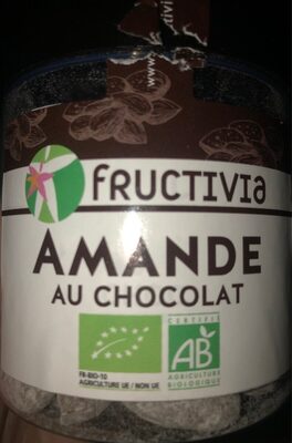 Amande au chocolat