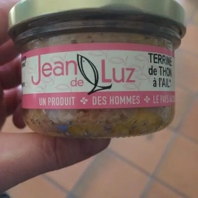Terrine de thon à l'ail front packaging