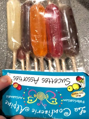 Sucettes assorties