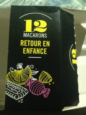 12 macarons