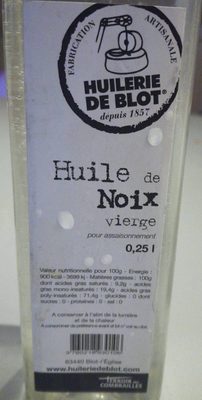 Huile de noix front packaging