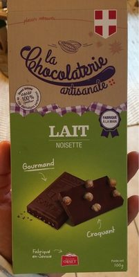 Tablette de chocolat au lait et noisettes