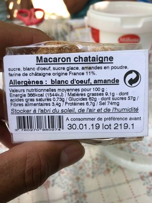 Macaron chataigne front packaging
