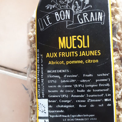 muesli  fruits jaunes bio