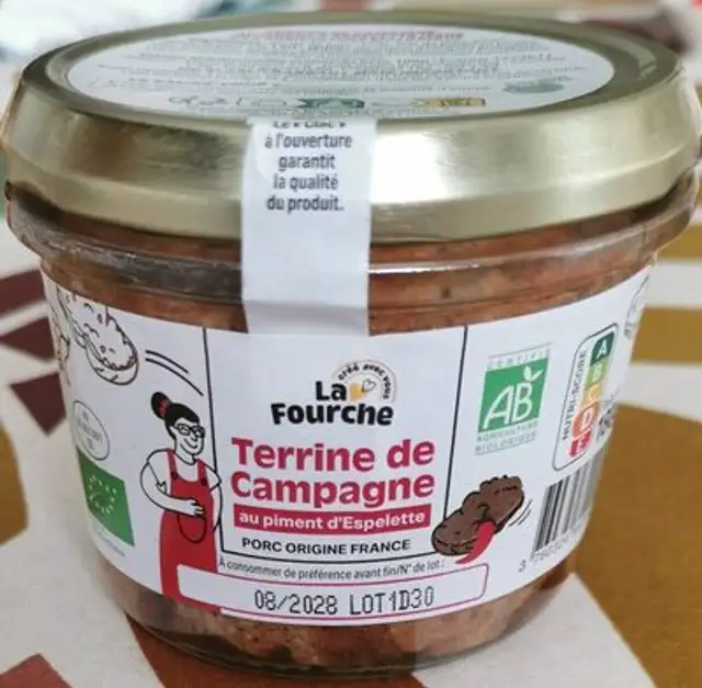 Terrine de campagne au piment d'espelette front packaging
