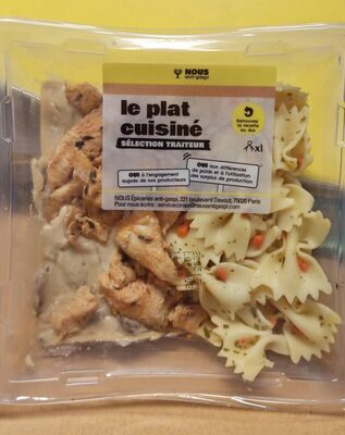 Farfalles au poulet, sauce crémée aux cèpes