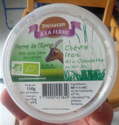 Chèvre frais ail et ciboulette au lait cru