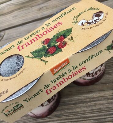Yaourt de brebis à la confiture framboises front packaging