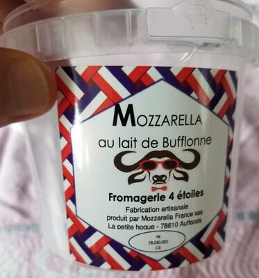 Mozzarella au lait de bouffonne