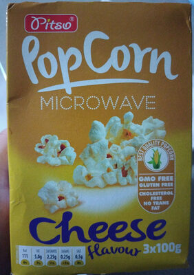 Microwave popcorn with cheese flavour front packaging